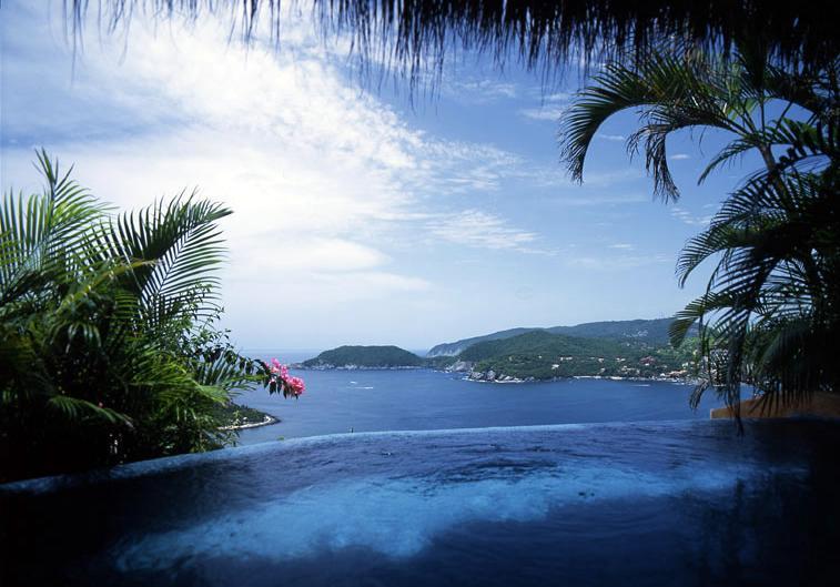 Hôtel Amuleto à Ixtapa  Extérieur photo